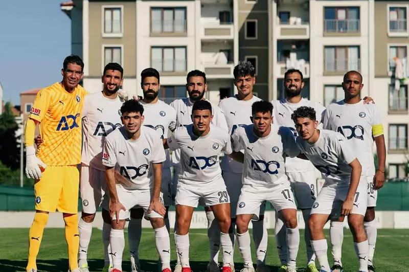 بيراميدز